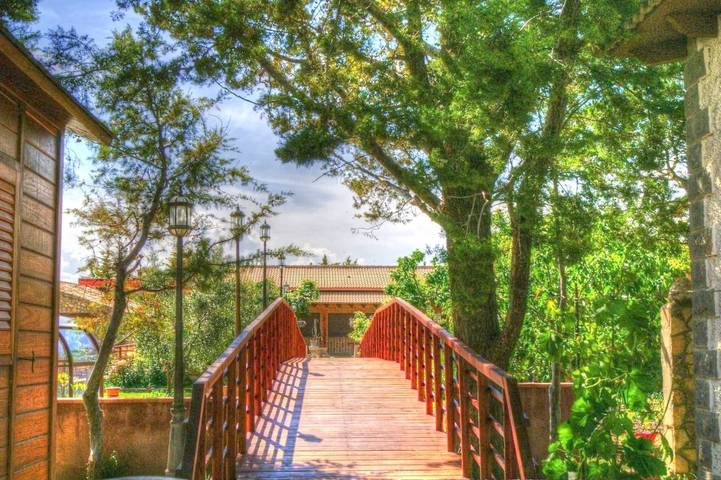 Casa rural para 2 personas, con Terraza además de Jardín y Piscina en Plou