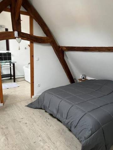 Gîte pour 4 personnes, avec jardin et piscine, adapté aux familles à Ponthoile