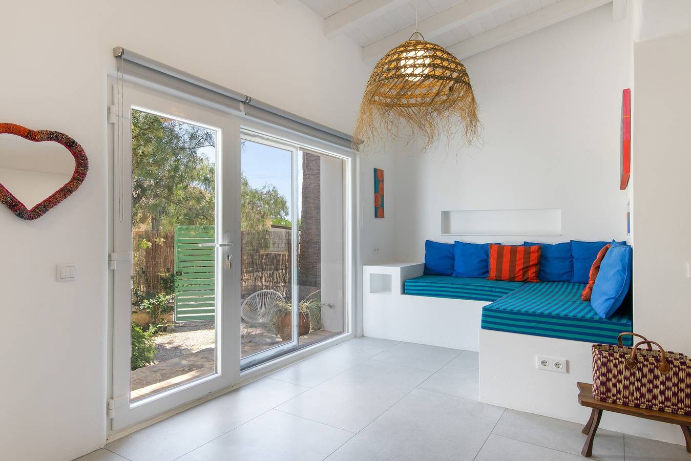 Refúgio no Algarve com 2 Quartos, Yoga, Pilates e Piscina Natural in Moncarapacho, Ria Formosa