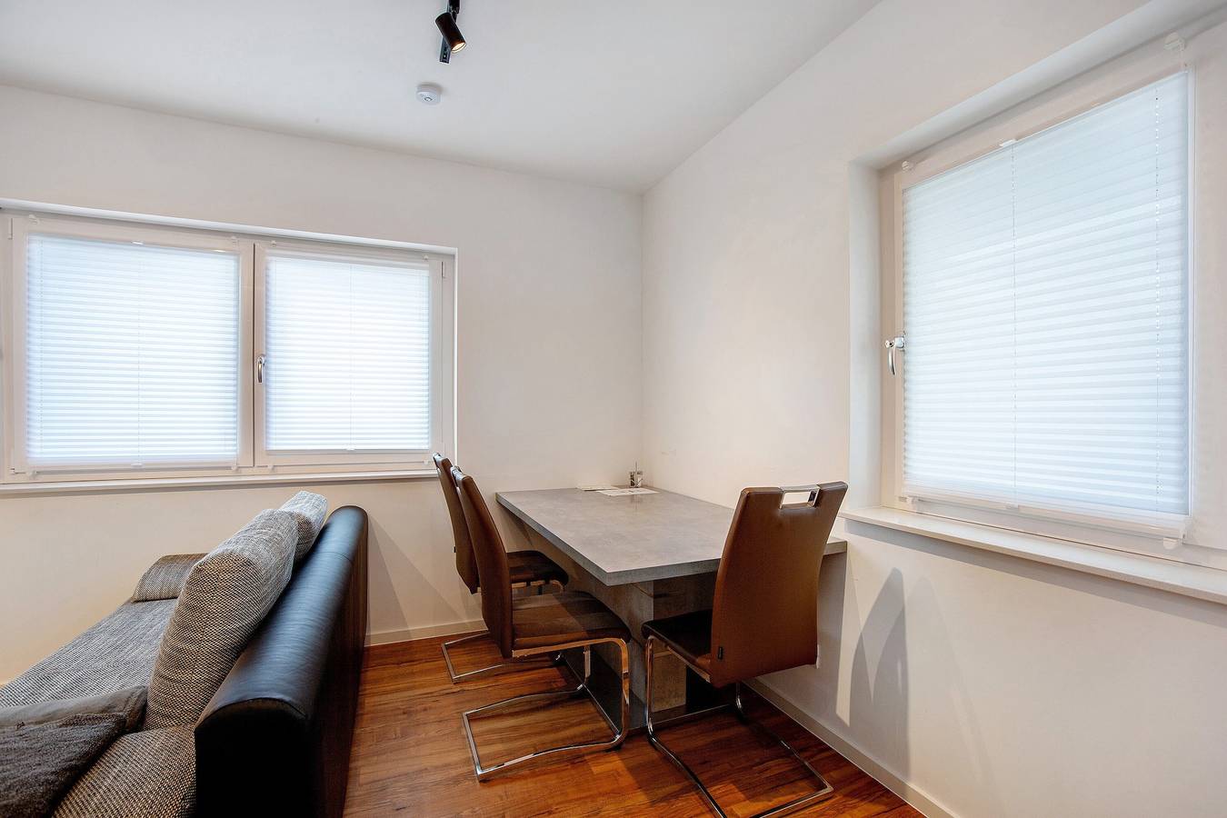 Ganze Wohnung, Ferienwohnung 'Auf Dem Land' mit Terrasse und Wlan in Apfeldorf, Romantische Straße