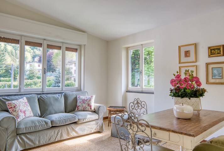 Ferienwohnung für 5 Personen, mit Balkon und Ausblick sowie Garten - 1