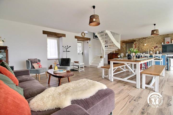 Gîte pour 8 personnes, avec jardin et terrasse à Ambon - 2
