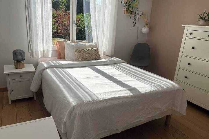 Location de vacances pour 8 personnes, avec jardin et terrasse à Gradignan - 4