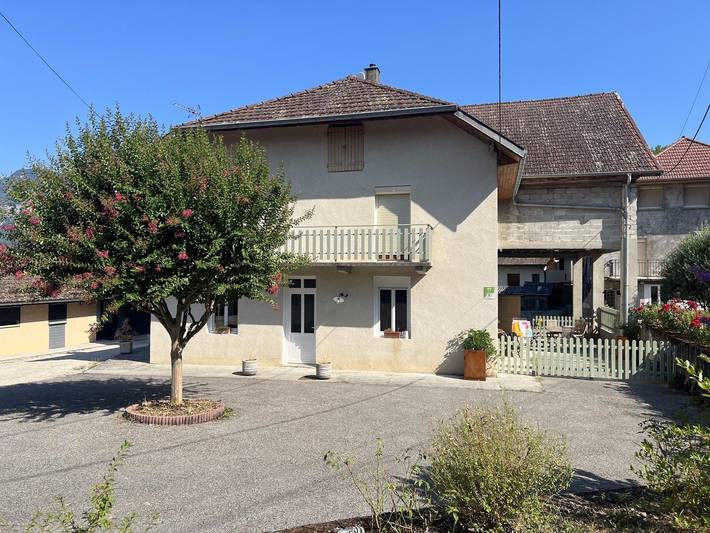 Gîte pour 6 personnes, avec jardin et terrasse à Chindrieux