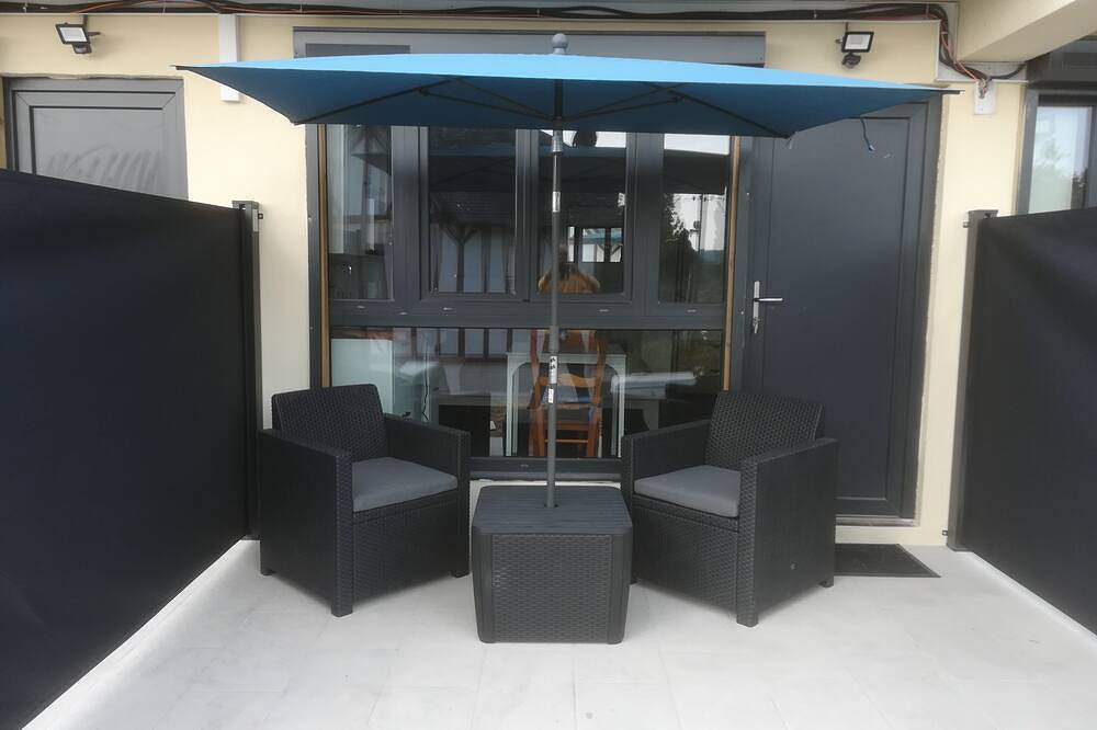 Ganze Wohnung, Location de Courte Durée Studio Meublé in Le Trait, Rouen und Umgebung
