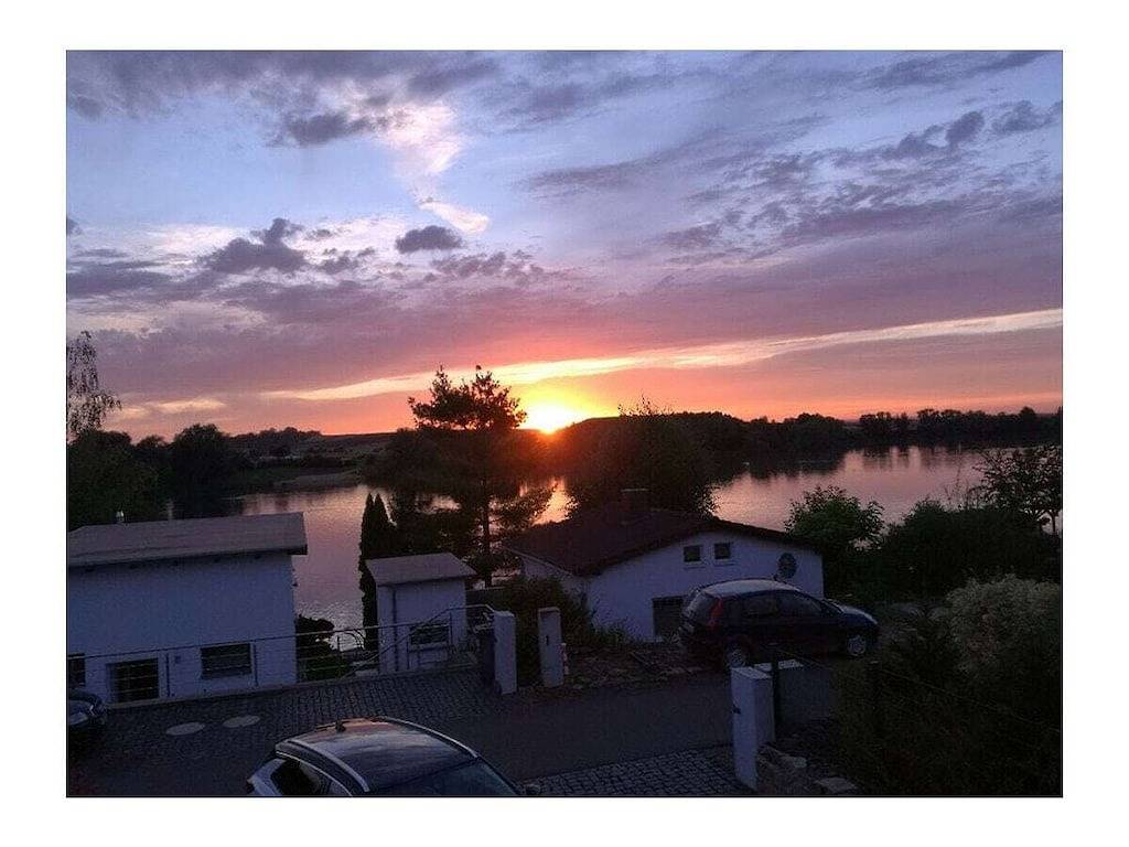 Uitzicht op de zonsondergang in Erfurt, Thüringer Kerngebied