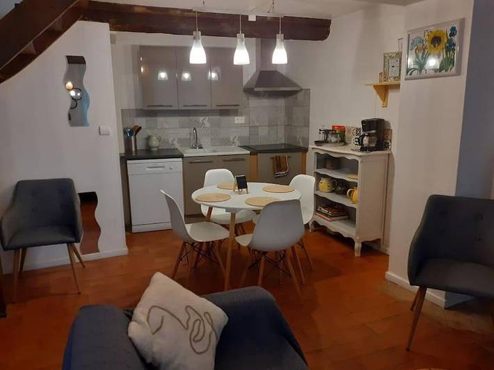 Location de vacances pour 4 personnes, avec terrasse à Saint-Pierre-des-Champs