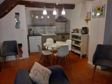 Gîte pour 4 personnes, avec terrasse à Saint-Pierre-des-Champs