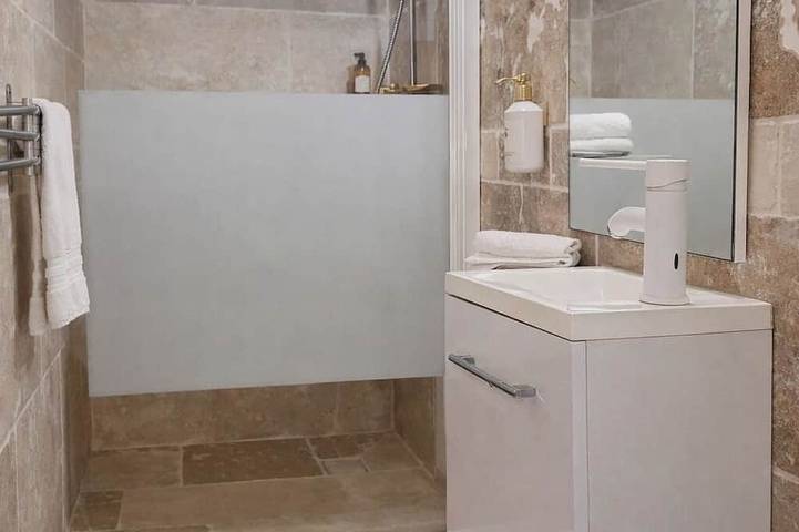 Location de vacances pour 2 personnes à Bellechaume - 3