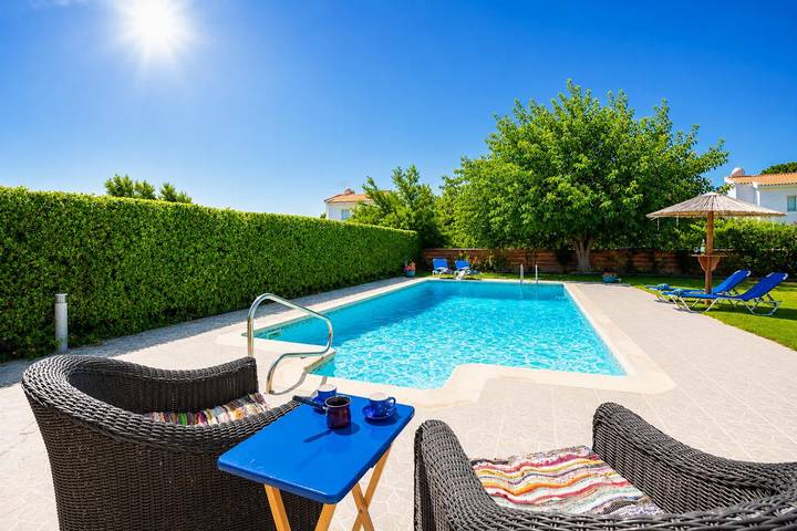 Villa für 6 Personen, mit Balkon und Terrasse sowie Garten auf Zypern - 4