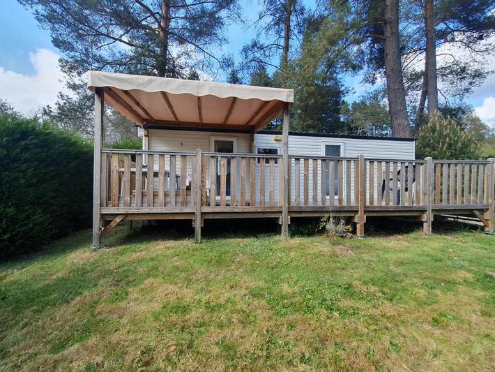 Location de vacances pour 7 personnes, avec Terrasse ainsi que Jardin et Piscine à Égletons - 3