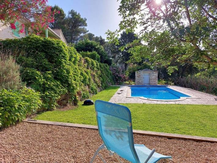 Geräumige Villa in Saint-Nazaire mit privatem Pool in Saint-Nazaire (Nimes), Nimes und Umgebung