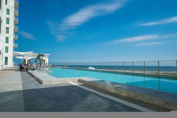 Vacation Rental for 4 Guests in Galveston Island, Galveston, Picture 1