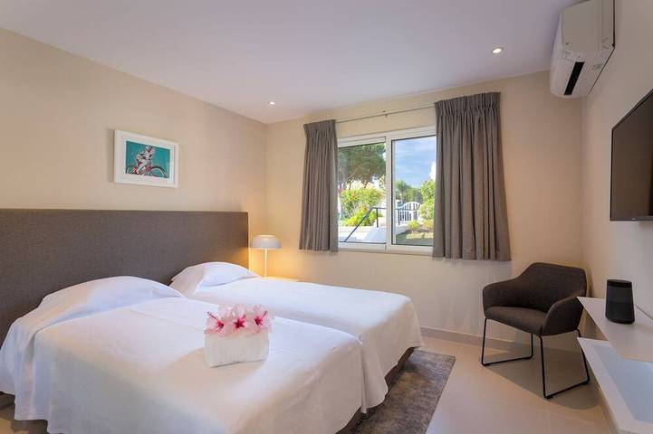 Apartment for 6 people, with pool in Quinta do Lago