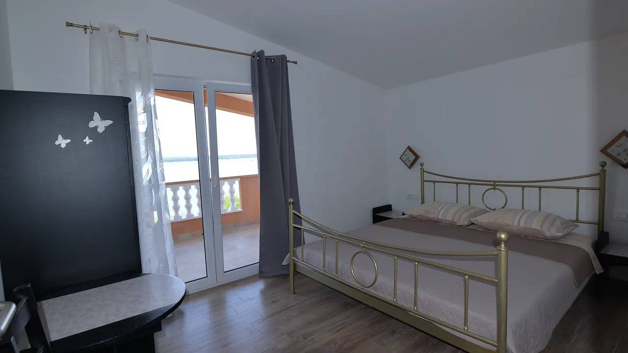 Appartamento vacanze a Pasman a partire da 135€ a notte