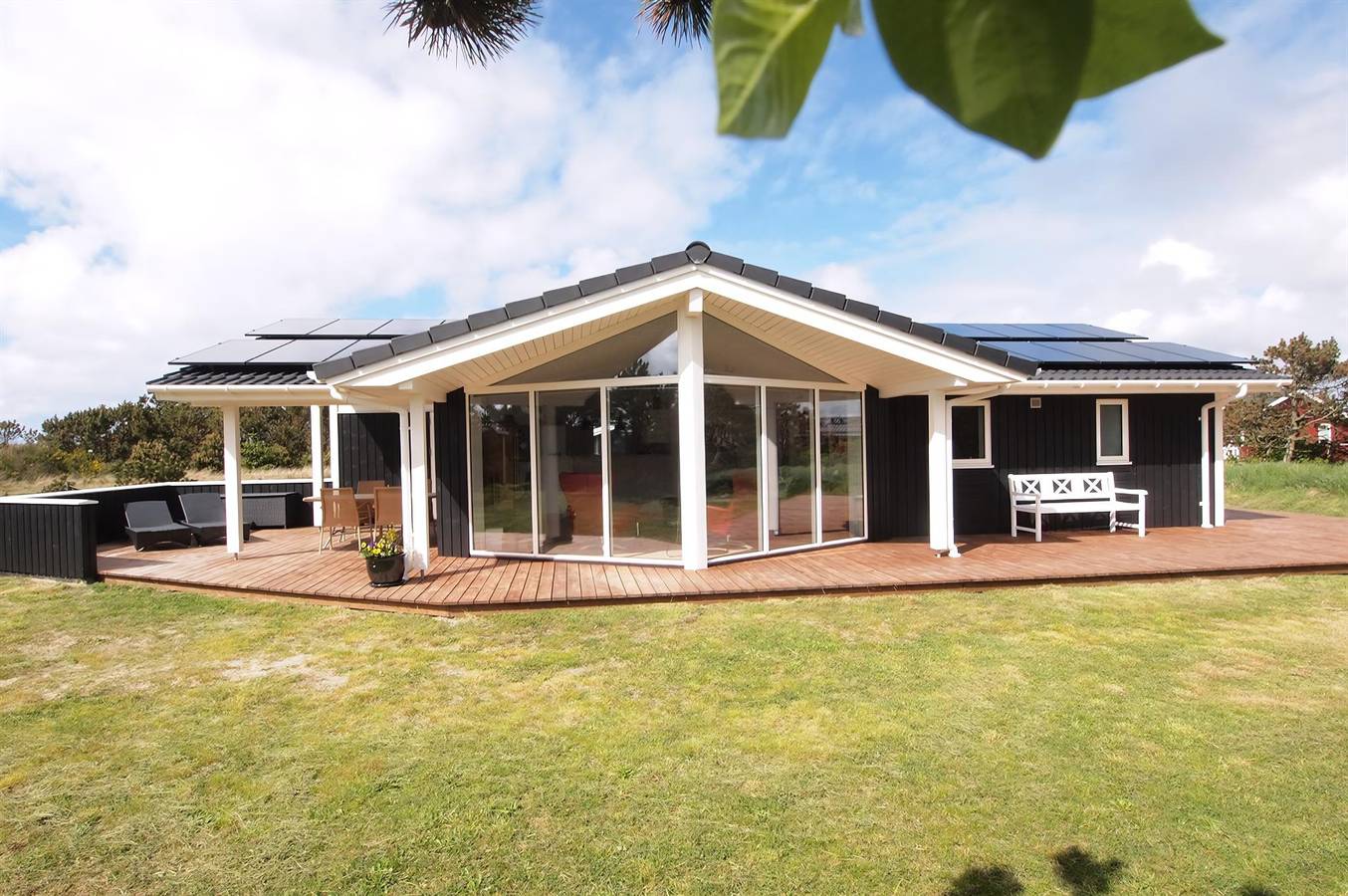 Ferieudlejning til 6 Personer i Bjerregård, Holmsland Klit