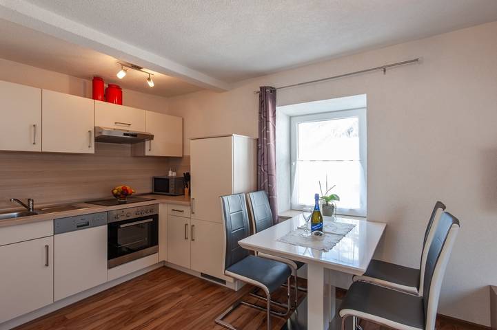 Appartement de vacances pour 4 personnes, avec terrasse ainsi que jardin et vue - 1