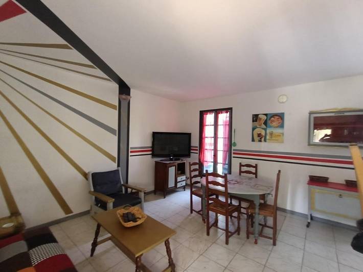 Gîte pour 4 personnes, avec terrasse et vue à Montesquieu-des-Albères - 4