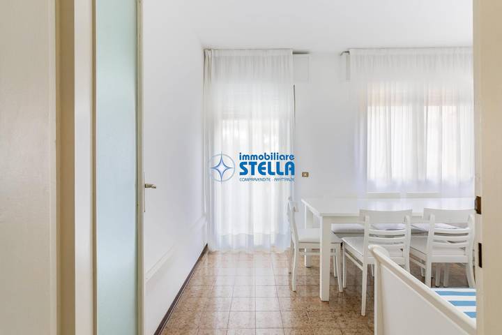 Appartement entier, Appartement de vacances pour 5 personnes in Lido di Jesolo, Jesolo-City