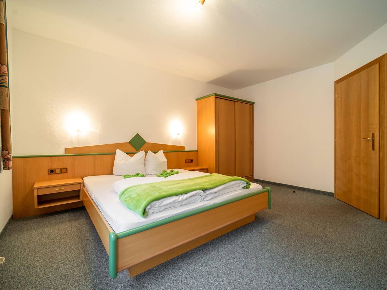 Geheel appartement, Prachtig appartement nabij het centrum in Meer , Verwall 