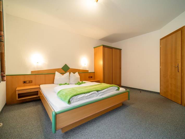 Ferienwohnung für 4 Personen, mit Balkon in See - 4