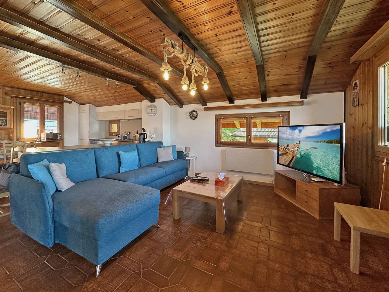 Ganze Wohnung, Bear Ridge Retreat - 8mns to slopes - Swiss Alps in Les Agettes, Walliser Alpen