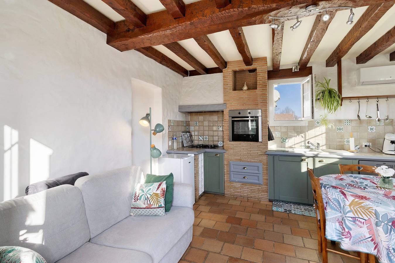 Gîte Naturma: Casa de vacaciones con Wi-Fi y piscina cerca de Montpon-Ménestérol in Montpon-Ménestérol, Périgord Blanc