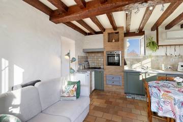 Maison De Vacances pour 2 Personnes dans Montpon-Ménestérol, Périgord Blanc, Photo 1