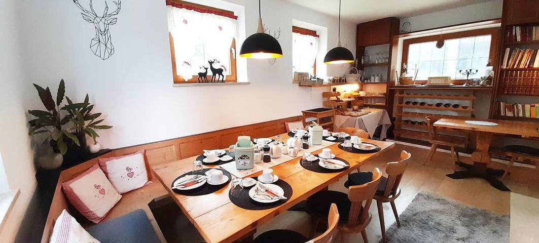 Chambre d’hôte pour 4 personnes, avec piscine ainsi que jardin et terrasse à Merano - 2