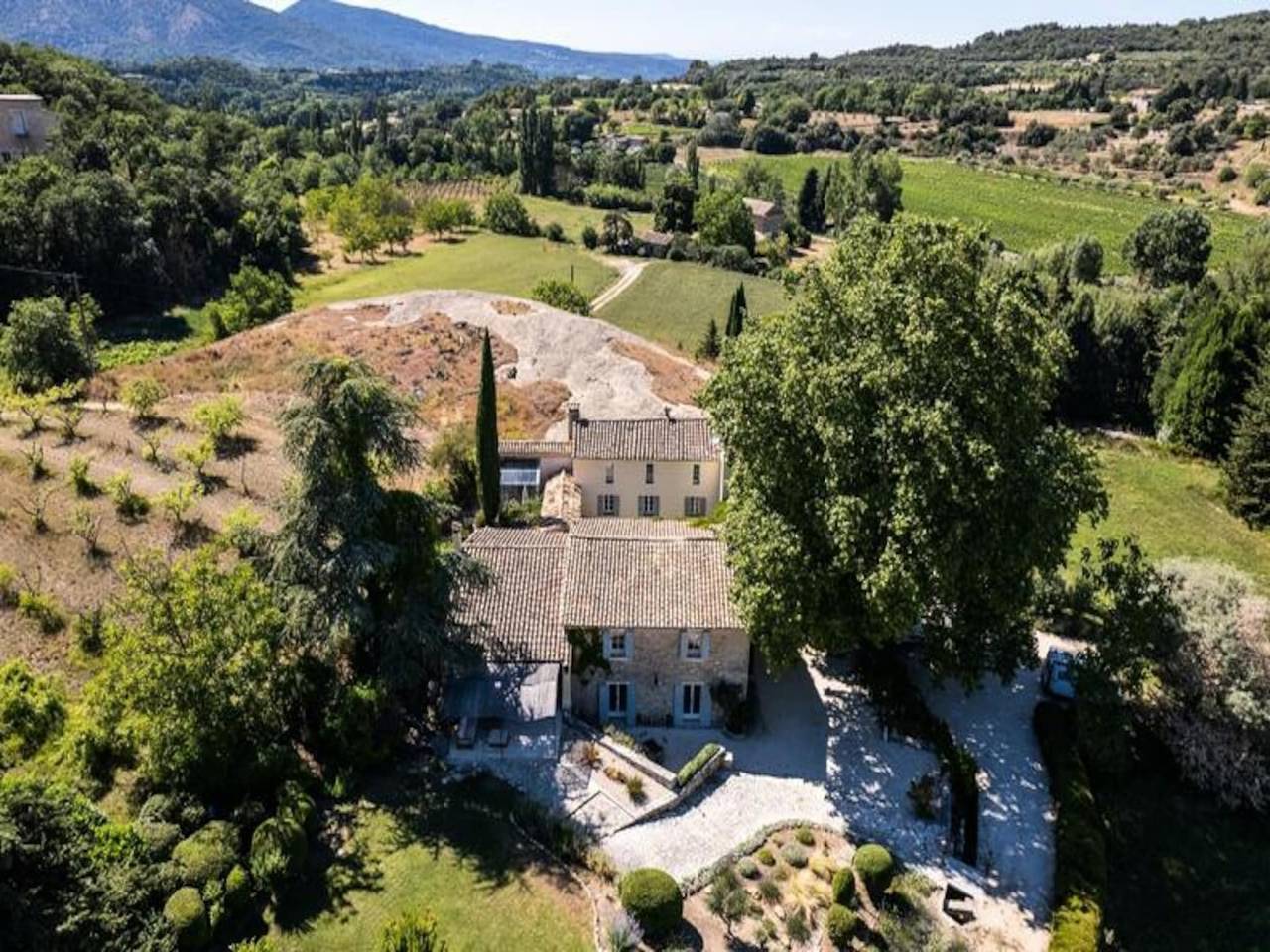Location De Vacances pour 12 Personnes dans Malaucène, Parc naturel régional du Mont-Ventoux