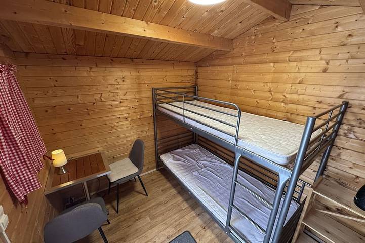 Ganze Wohnung, Die kleine Holzhütte direkt am See in Priepert, Mecklenburg-Strelitz