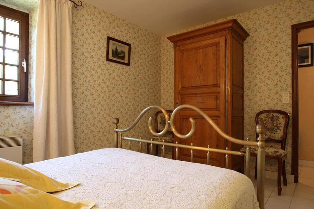 Maison de charme avec grand parc à Juilley in Juilley, Région d'Avranches
