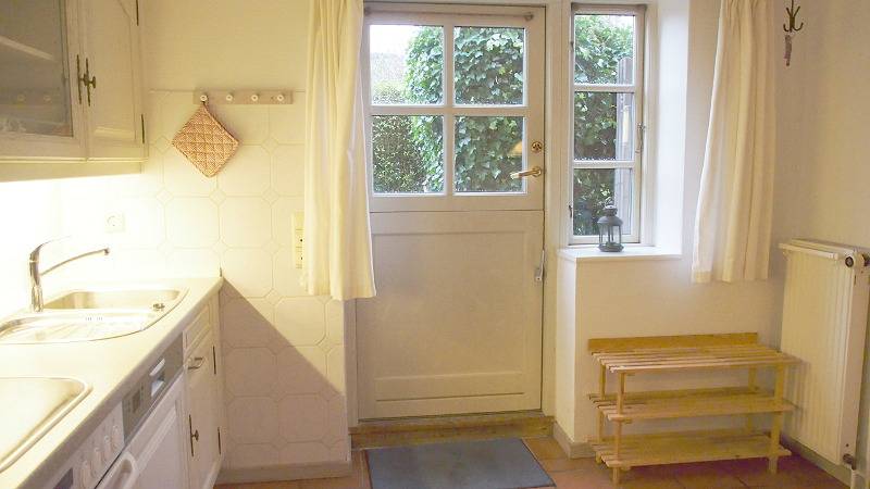 Ferienwohnung für 4 Personen, mit Terrasse und Garten in Nebel - 3