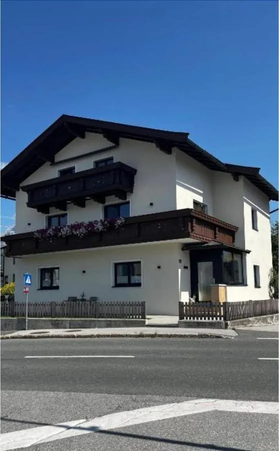 Ferienwohnung für 5 Personen, mit Balkon und Ausblick - 1