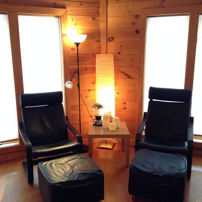 Vacation rental for 8 people, with pool and hot tub as well as terrace, with pets in West Virginia