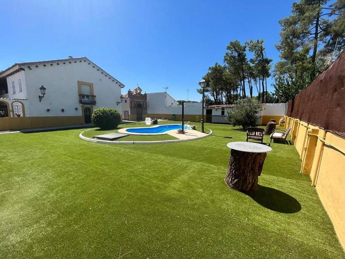 Chalet para 20 personas, con piscina además de jardín y vistas, Se admiten mascotas en Provincia de Ávila - 4