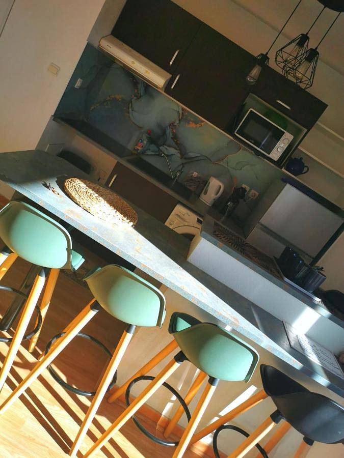 Appartement de vacances pour 6 personnes, avec Jacuzzi ainsi que Piscine et Vue