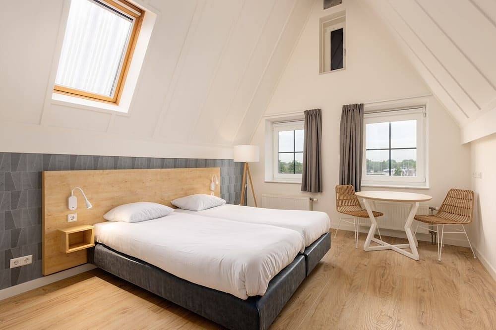 Geheel appartement, Hotelkamer in Volendam bij Marinapark in Volendam, Markermeer