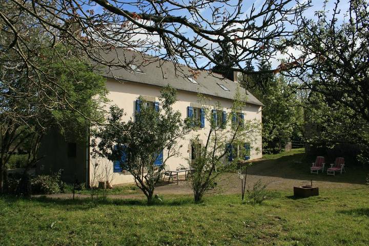 Gîte pour 2 personnes, avec Terrasse ainsi que Jardin et Vue à Bannalec