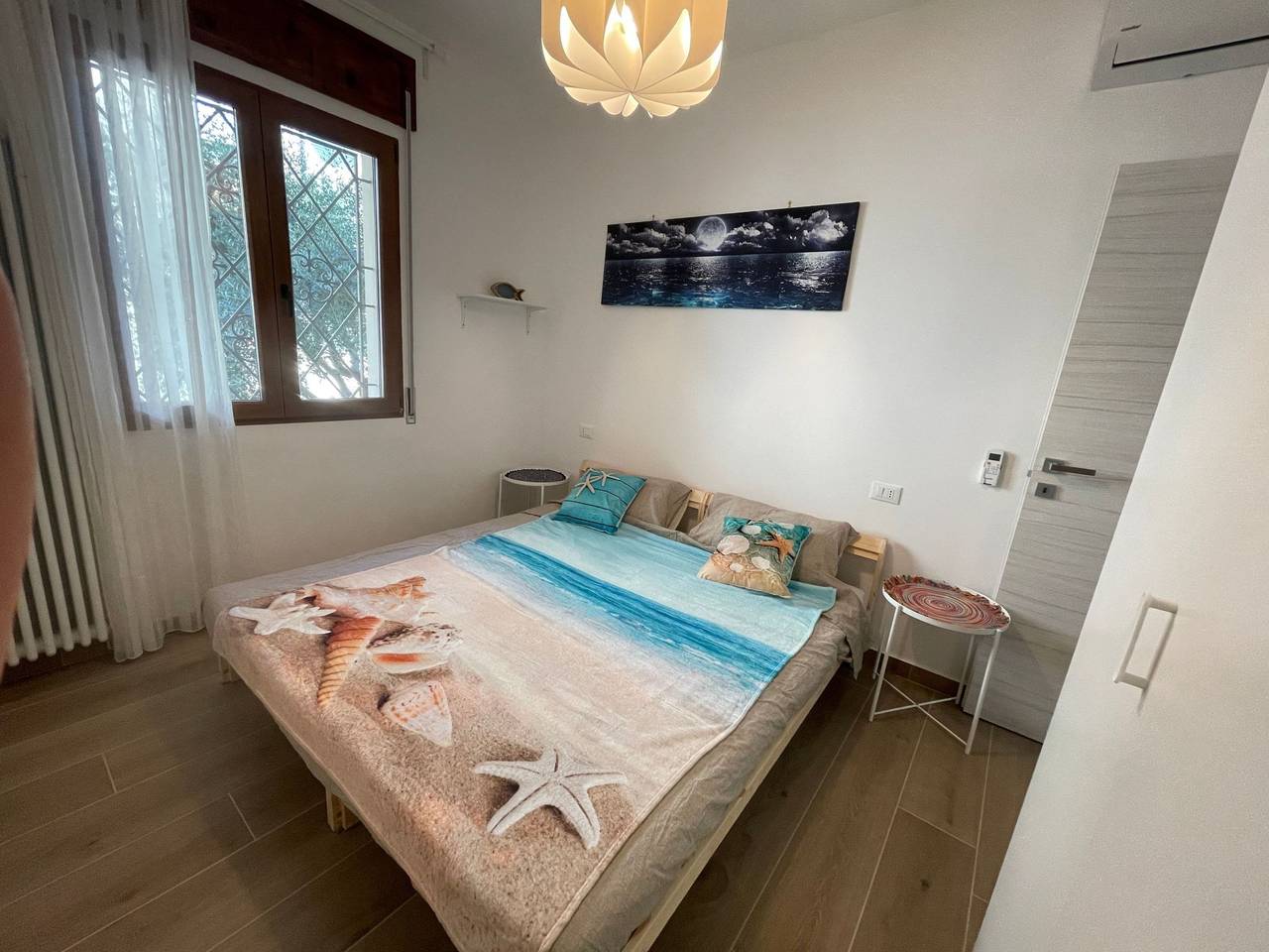 Ganze Wohnung, Flacher Strand und Zentrum, Privatparkplatz in Rimini, Rimini Provinz