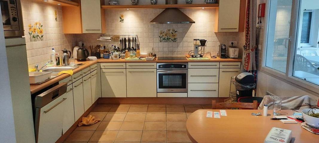 Location de vacances pour 8 personnes, avec jardin ainsi que piscine et vue à Écuras - 3