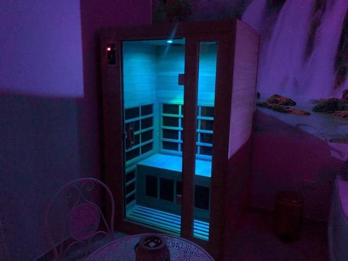 Chambre d’hôte pour 2 personnes, avec jacuzzi ainsi que sauna et jardin à Casagiove - 2