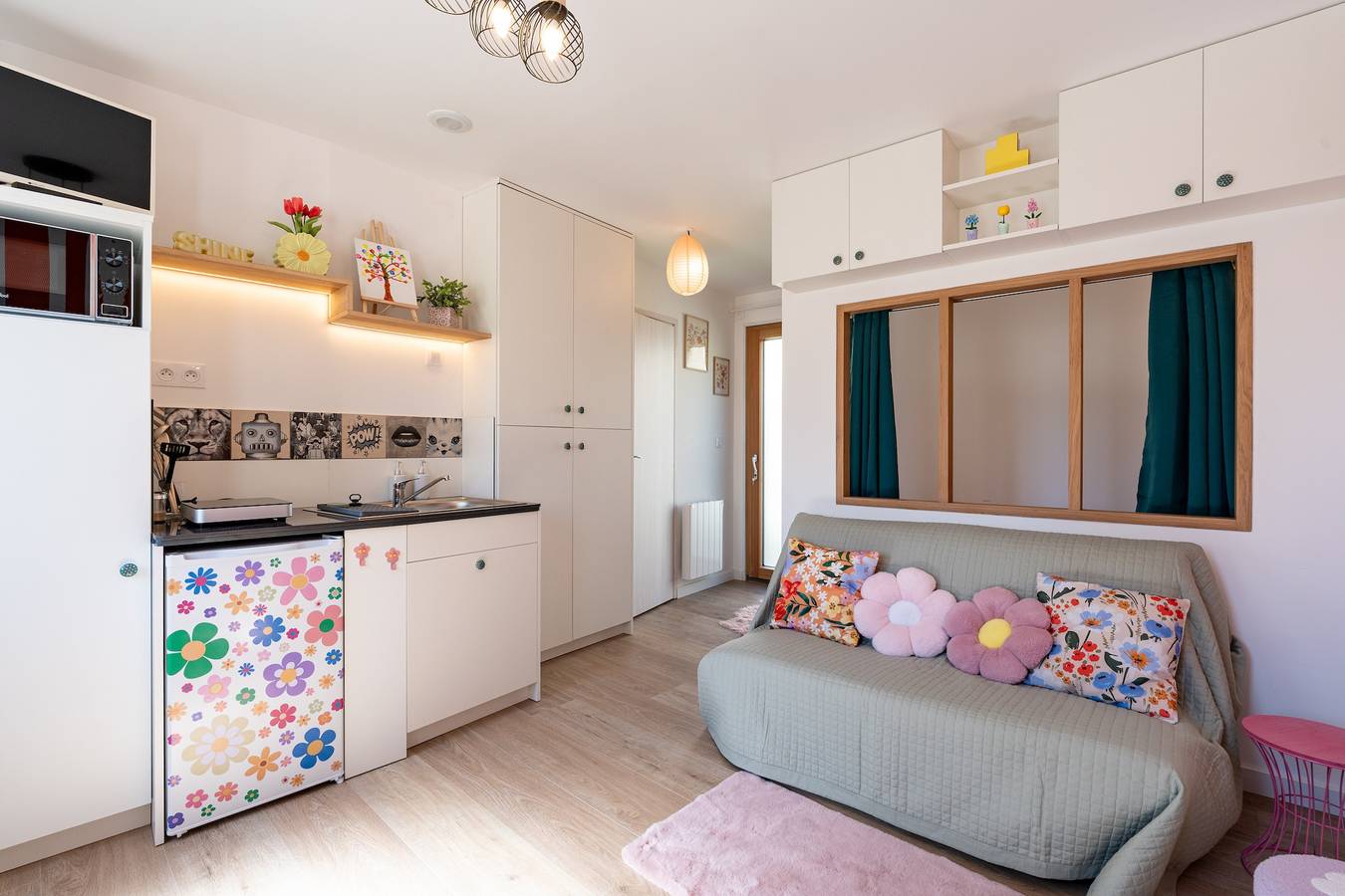 Appartement entier, Les Confettis - Studio coloré au coeur de Bellême in Bellême, Parc naturel régional du Perche
