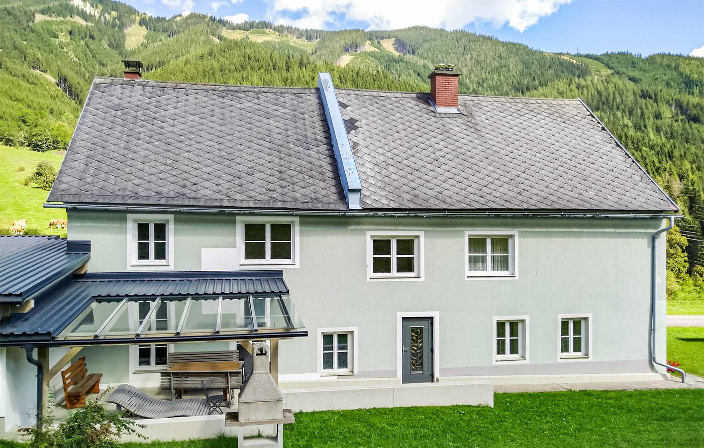 Ganze Ferienwohnung, Ferienwohnung mit Panoramablick in der Nähe von Skiliften und Fluss, mit WLAN und Parkplatz in Vordernberg, Östliche Obersteiermark