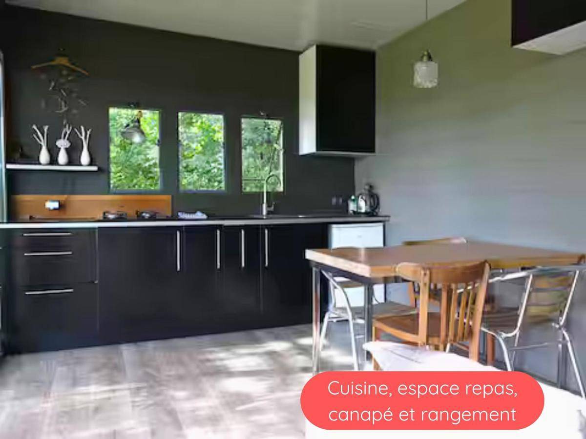 Appartement entier, Lodge Ultranature, Envrionnement naturel - 25 mn du Puy - Terrasse avec Vue Imprenable - Idéal Déconnexion in Saint-André-sur-Sèvre, Deux-Sèvres