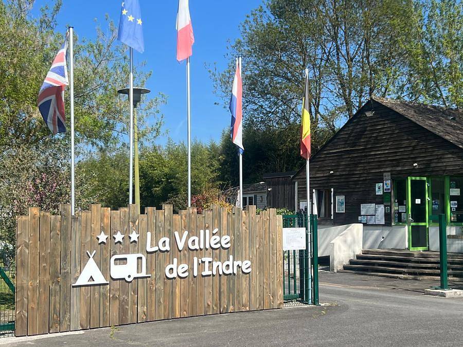 Camping Vallée de L'Indre - Mobilheim 6 personen - Mobilheim 6 pers Premium 3 Schlafzimmer 2 Badezimmer in Montbazon, Tours und Umgebung
