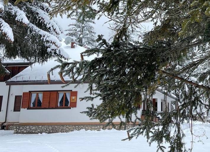 Gîte pour 6 personnes, avec vue et jardin, animaux acceptés à Pescasseroli - 4