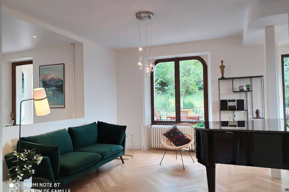 Villa Serandite Annecy 4 étoiles in Annecy, Annecy (commune)