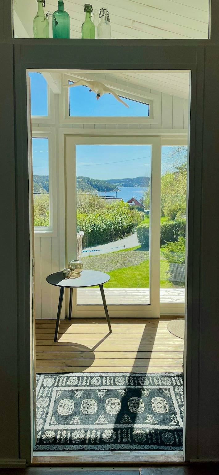 Hütte mit Dachboden in Strandnähe in Svalerødkilen in Halden