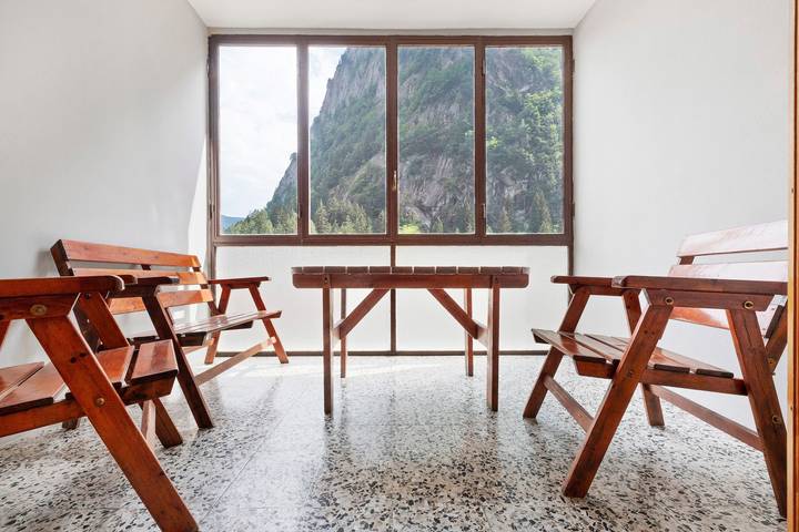 Apartamento inteiro, Apartamento San Martino Val Masino com estacionamento privado in San Martino (Val Masino), Val Masino